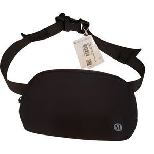 NWT Lululemon Black Everywhere Belt Bag
